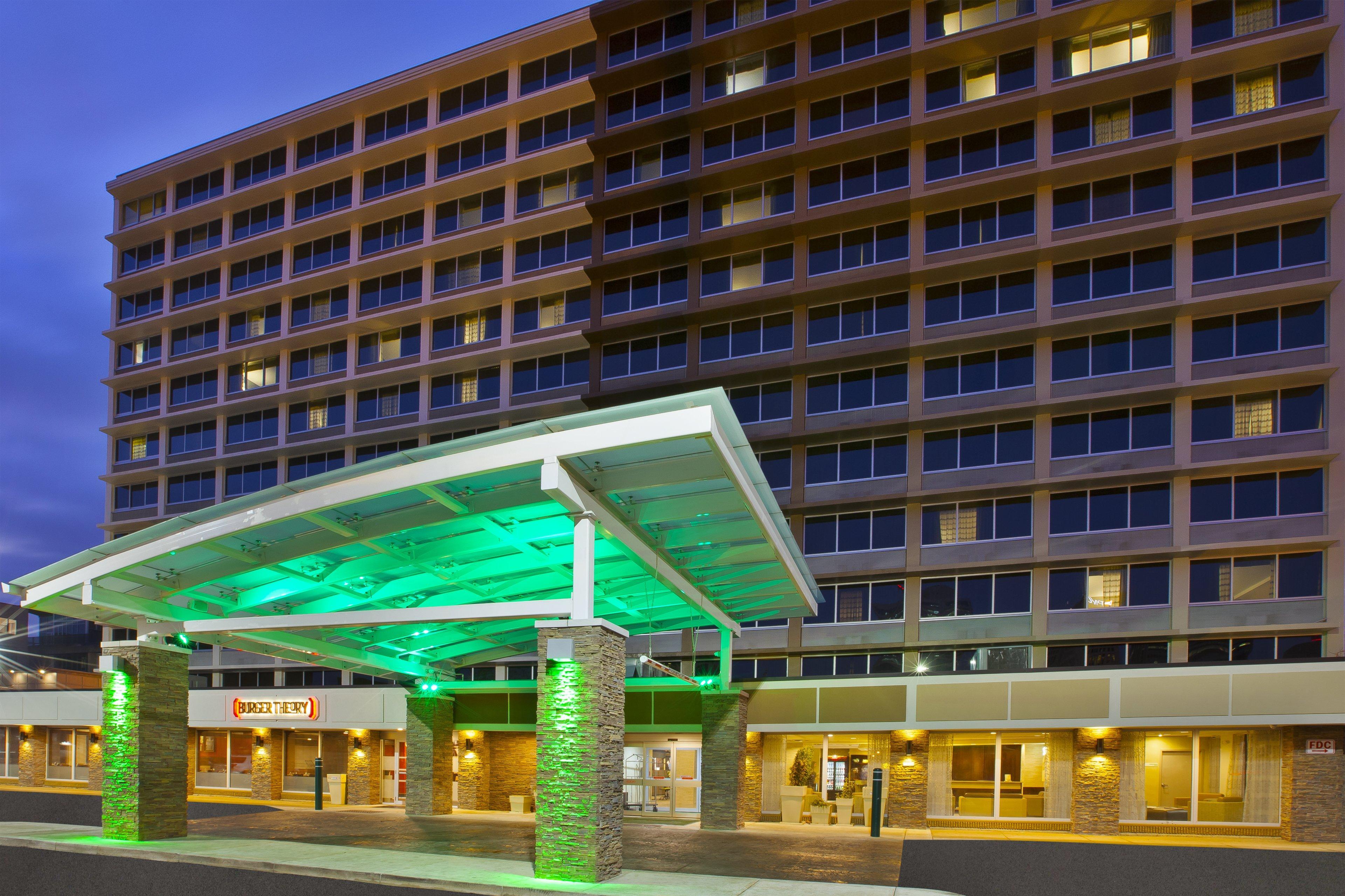 Holiday Inn Columbus Dwtn-Capitol Square By Ihg Buitenkant foto